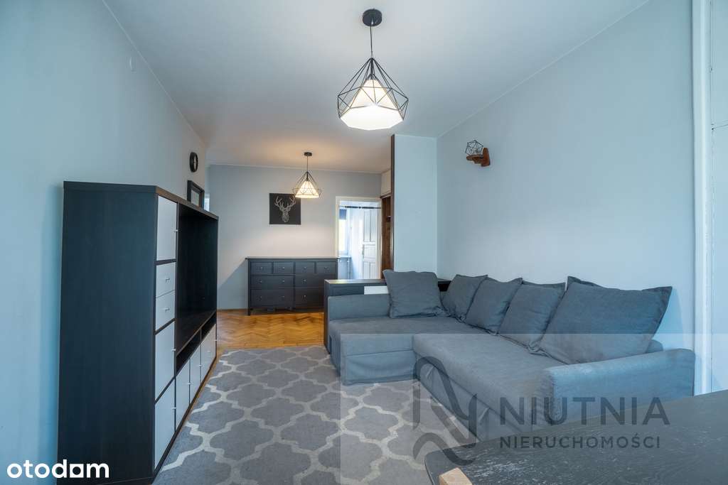 3-pokojowe mieszkanie z balkonem – ul. Pasteura-2