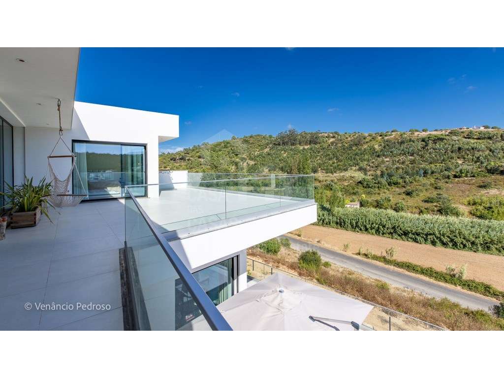 Vende Moradia T4 - Ericeira 3 km, A Casa das Casas-17