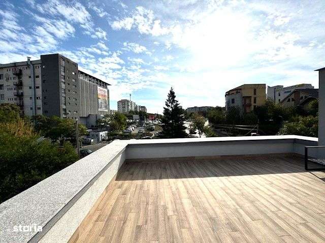 Vila+Spatiu COMERCIAL in Centrul orasului - Imagine principală: 4/20