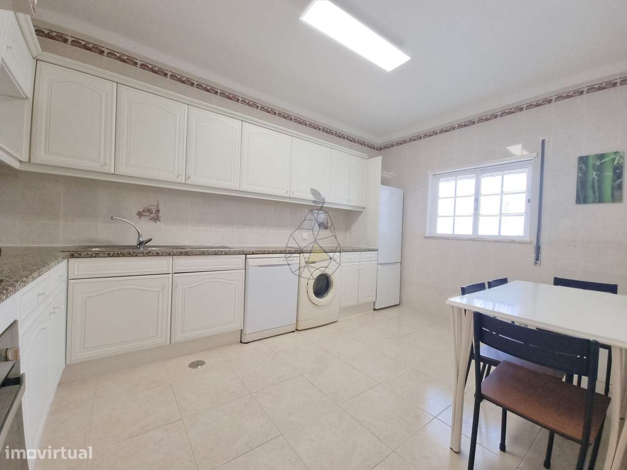 Arrendamento Anual  Apartamento T2  no Alto Pacheco em Portimão - Grande imagem: 5/36