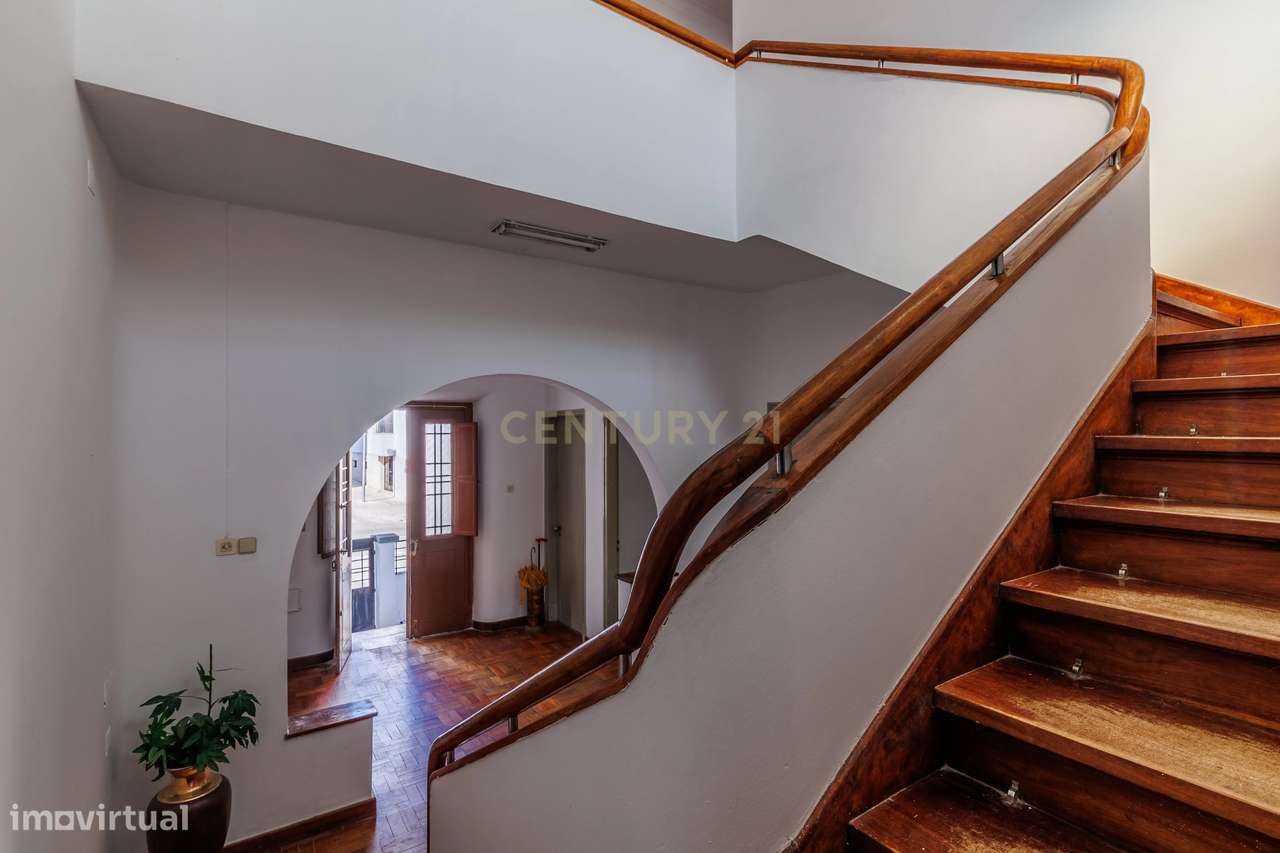 Moradia T10 Beja com 600 m2 de construção - Grande imagem: 5/17