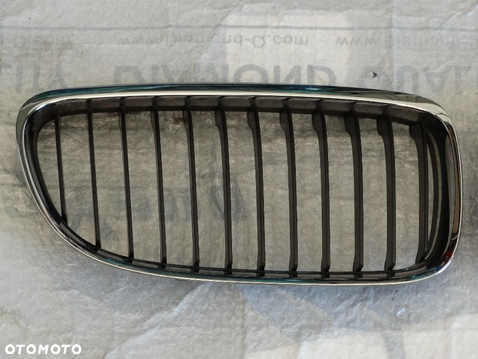 BMW E90 E91 Lift Kratka Nerka Atrapa Grill Lewa + Prawa Czarna + Chrom 7201968 7201967 - 3