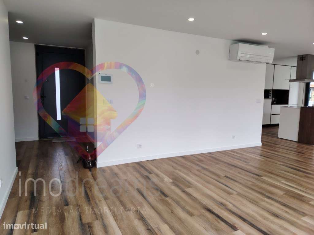 Moradia T4 de Arquirectura Moderna em São salvador, Ilhavo-15