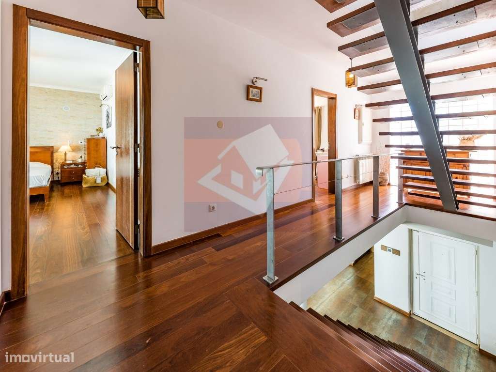 Moradia V5 com piscina em Caneças-15