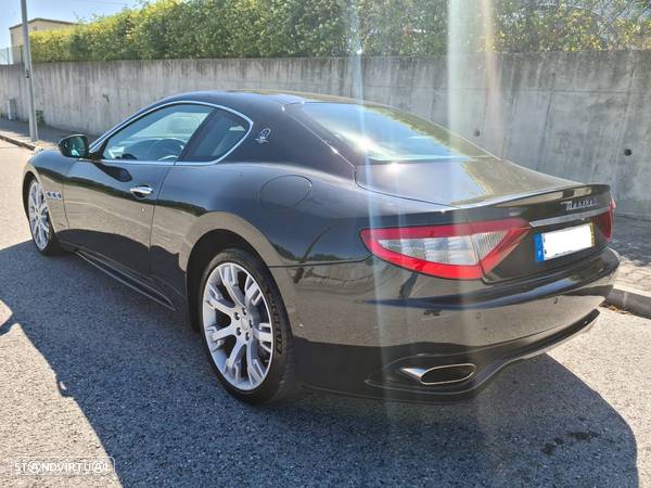 Maserati Granturismo 4.7 V8 S Auto - 24