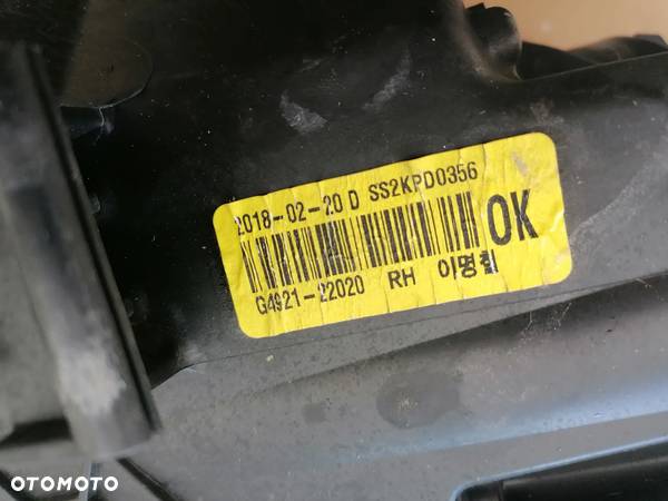 HYUNDAI I30 III LAMPA PRZEDNIA PRAWA 4921-22010 - 10