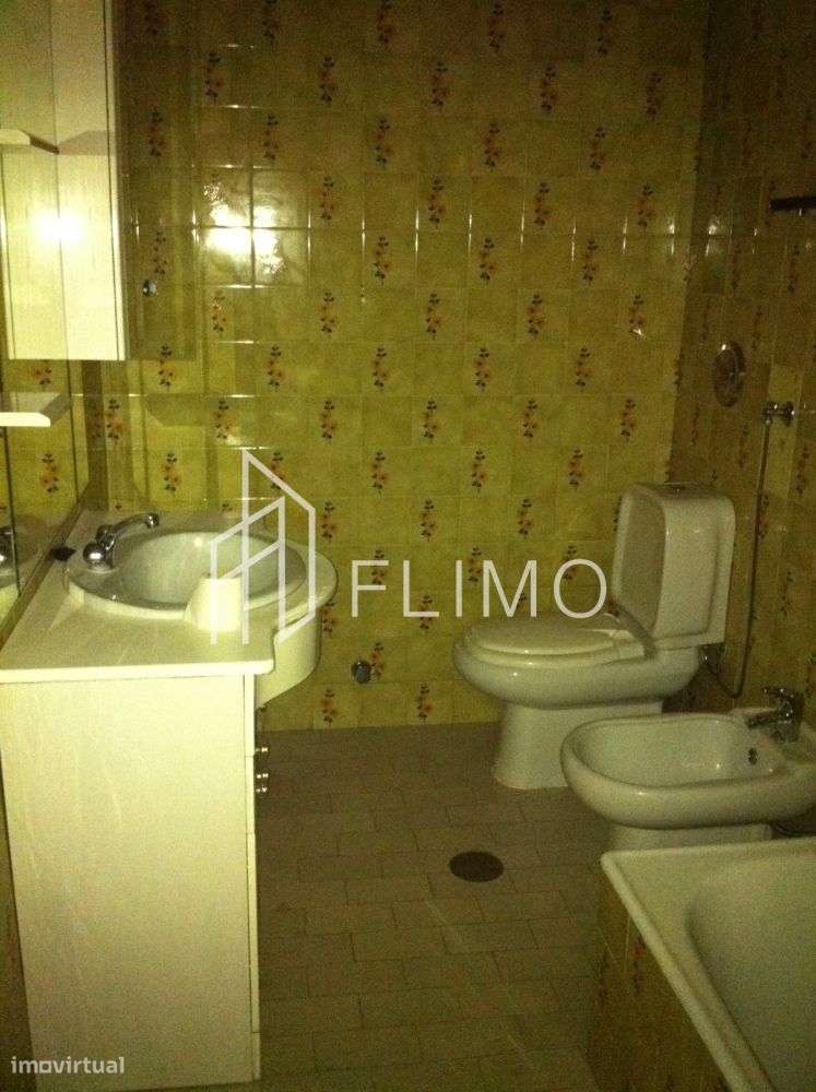 Apartamento T2+1 em São João da Madeira-7