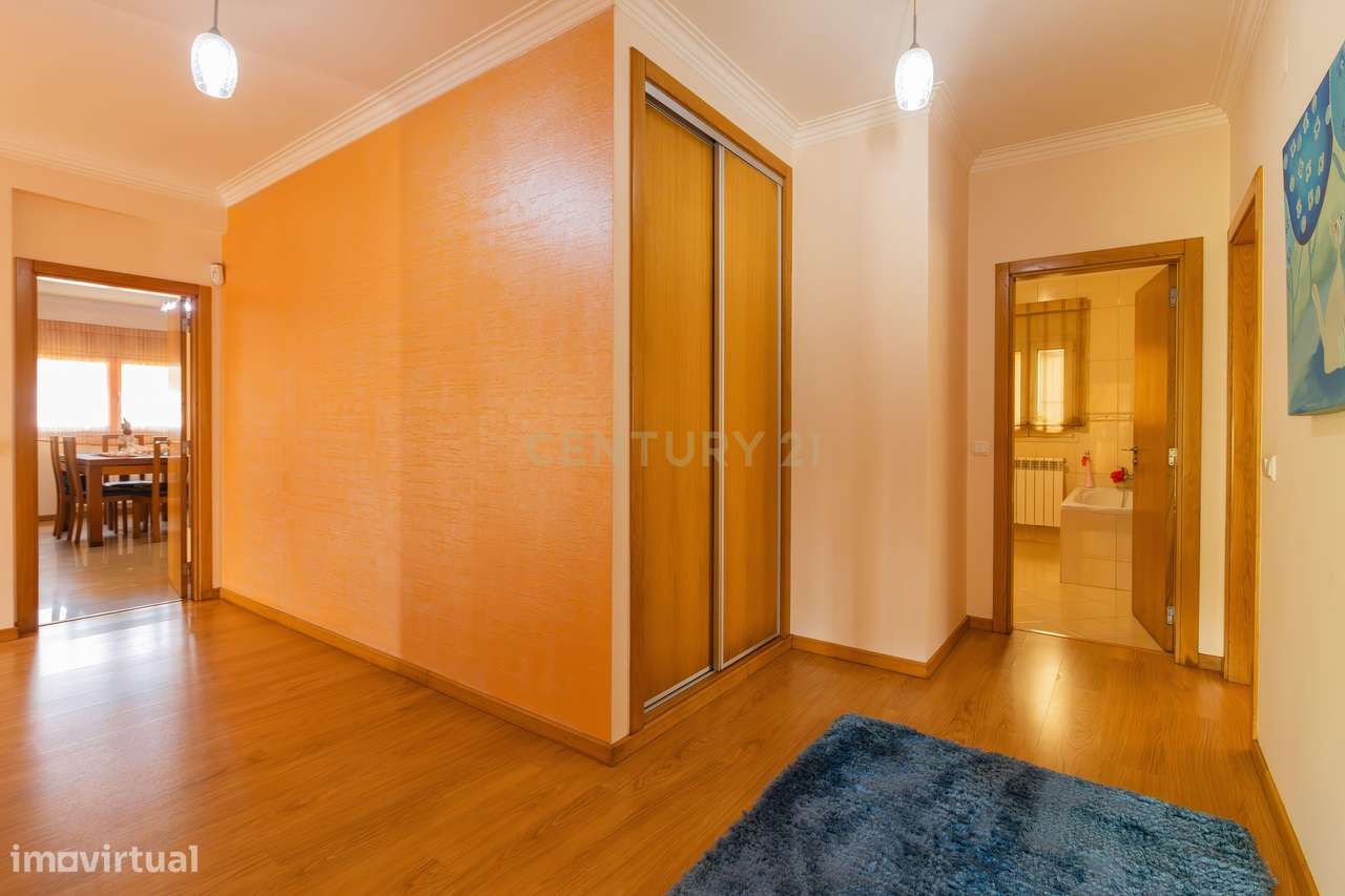 Moradia T3 Térrea com garagem e Jardim-26