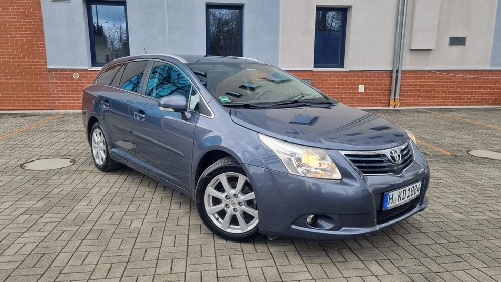 Toyota Avensis III 1.8 Business Edition 2009