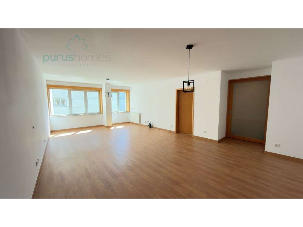 Apartamento T3 Arrábida Shopping Gaia- Porto-15