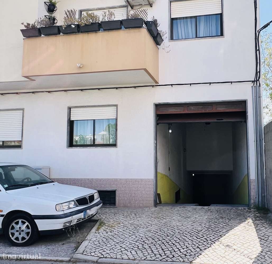 Garagem à venda no Montijo - Grande imagem: 1/5
