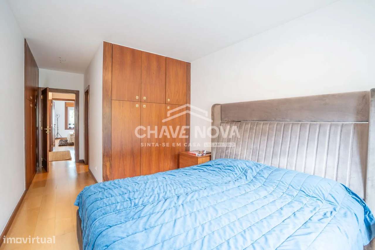 Apartamento T3 em Condomínio Fechado | Junto ao Arrábida Shopping-7