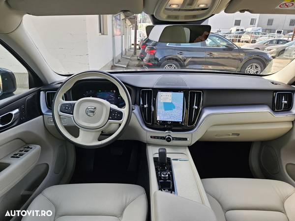 Volvo XC 60 Recharge T6 Twin Engine eAWD Inscription Expression - 6