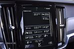 Volvo V90 2.0 T8 Momentum Plus AWD Geartronic - 40