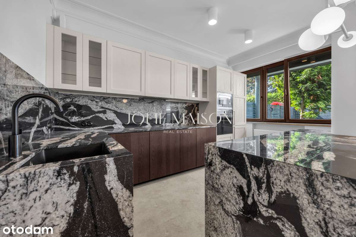 Basen w budynku, dużą część dzienna, ogródek 45m2.-0