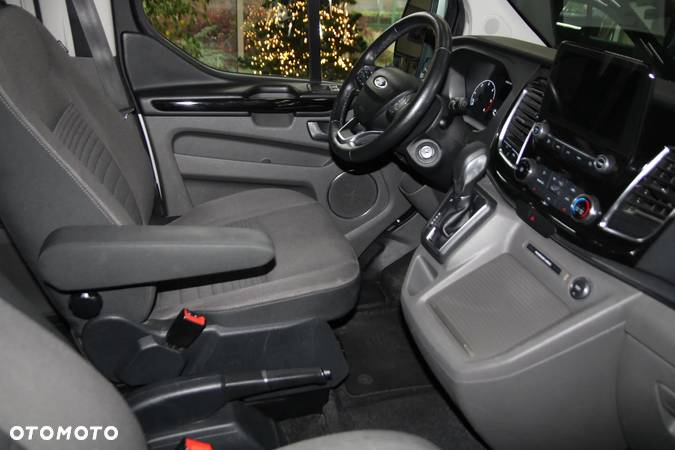 Ford Tourneo Custom 2.0 TDCi L2 Titanium SelectShift - 28