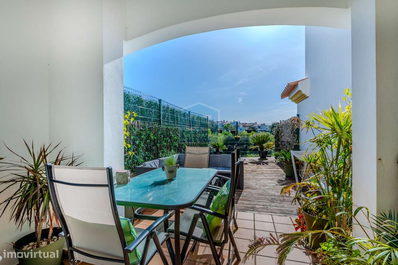 Moradia em Banda T2+2 Venda em Albufeira e Olhos de Água,Albufeira - Grande imagem: 2/43