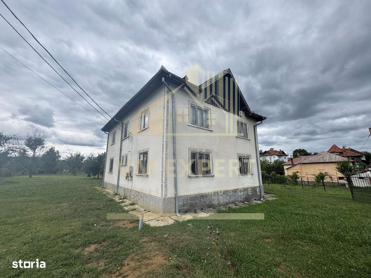 CASĂ 7 CAMERE TEREN 468 MP BUGHEA DE SUS ARGEȘ - Imagine principală: 4/20