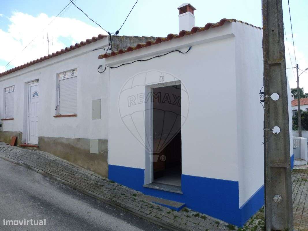 Moradia T1 para venda - Grande imagem: 2/19