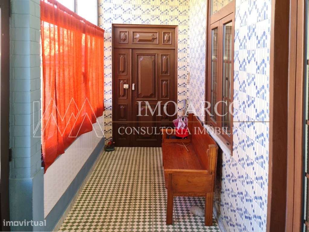 Moradia V5 no coração de Arco de Baúlhe-5
