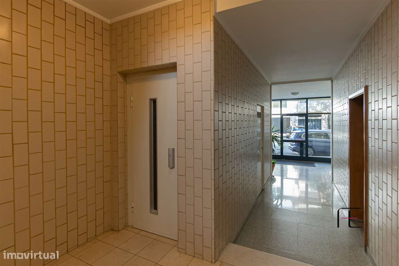 Apartamento T4 Venda em Aldoar, Foz do Douro e Nevogilde,Porto - Grande imagem: 5/38