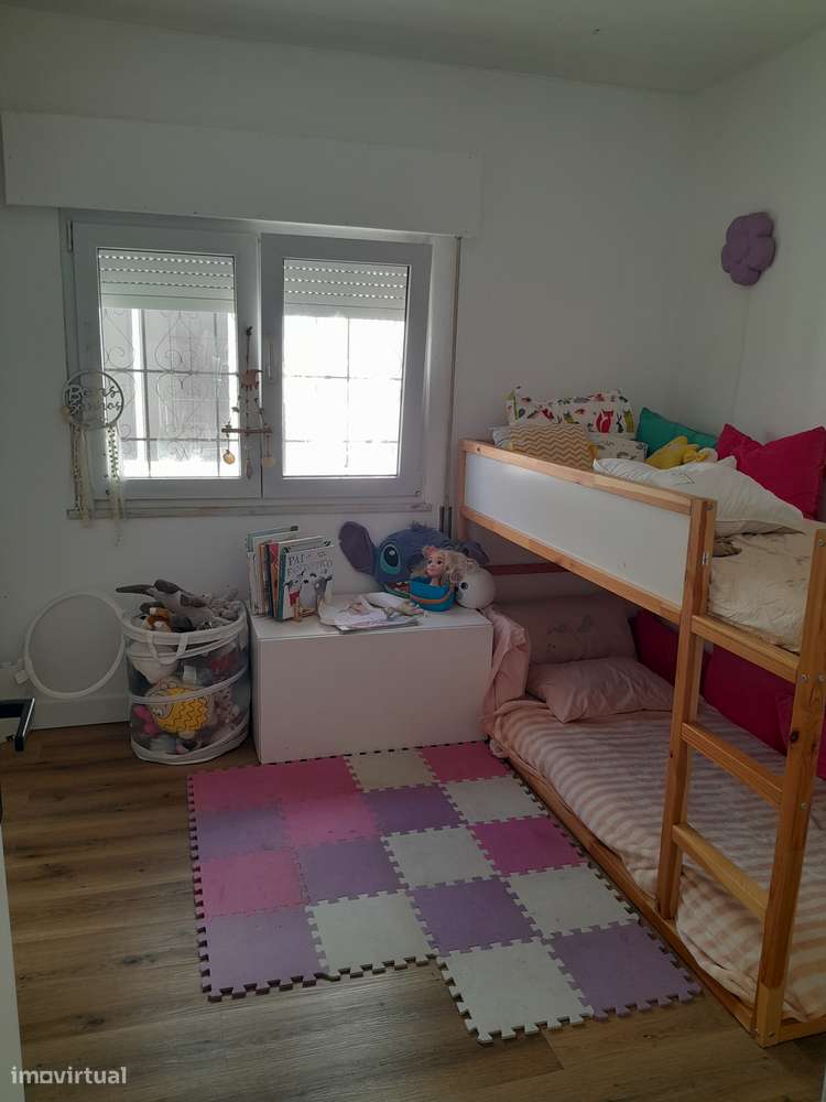 Moradia T3 C/ 1125M2 Terreno-13