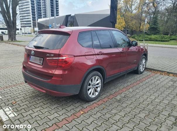 BMW X3 28i xDrive - 4