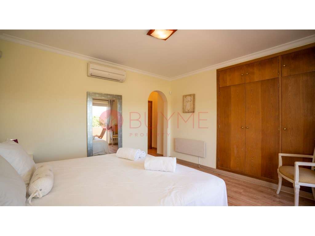 Moradia Duplex T3+1 em Condomínio Privado em Vilamoura-12