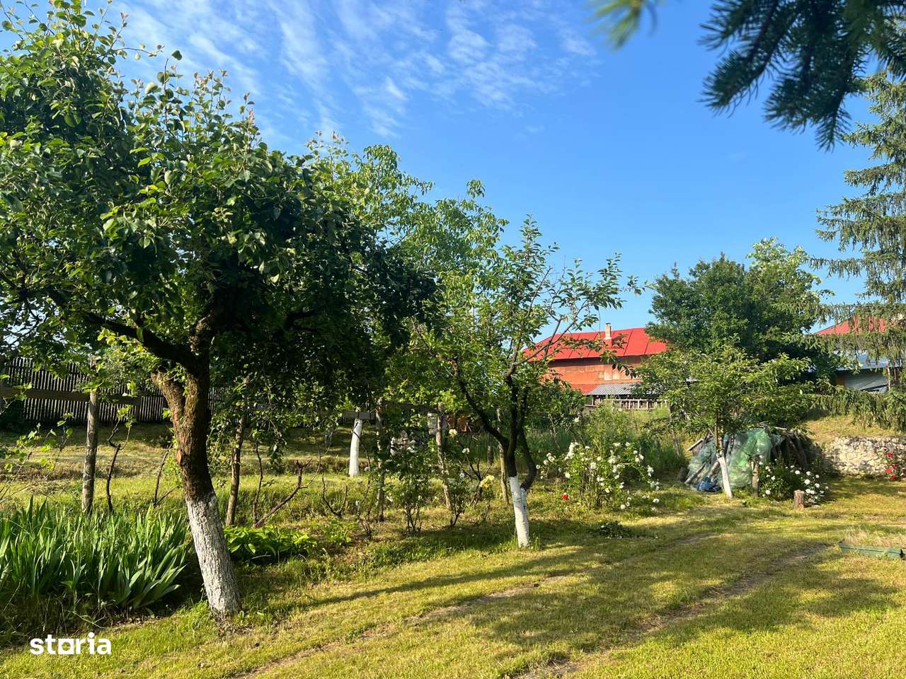 Casa de vanzare, in Dobrogostea, la 5 km de Pitesti - Imagine principală: 5/14