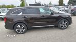 Kia Sorento - 4