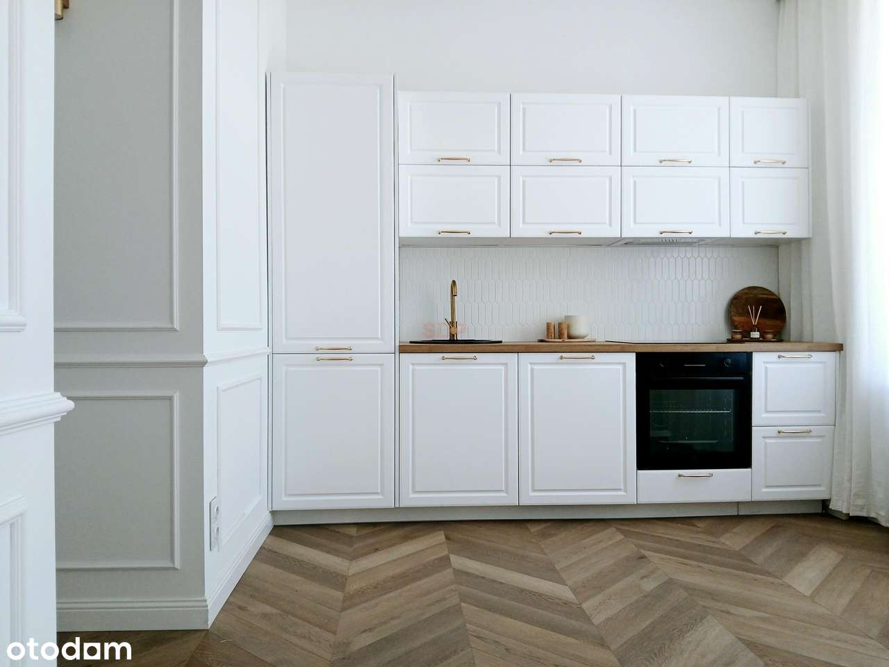 Stylowe mieszkanie w kamienicy przy Jaracza - Pełny obrazek: 2/13