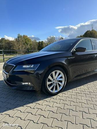 Skoda Superb 2.0 TDI 4x4 Style DSG - 2