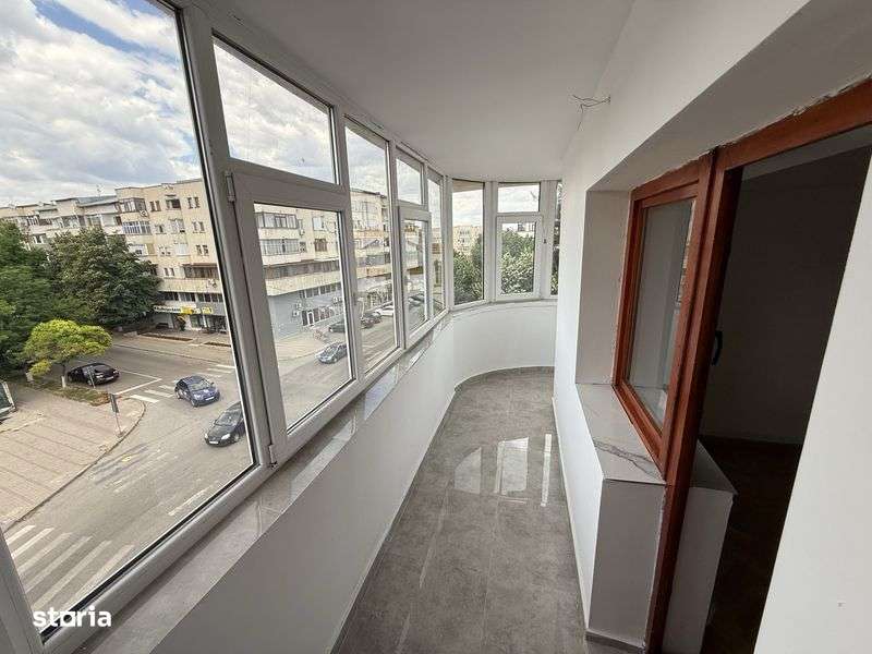 Apartament ultra central piata victoriei caracal - Imagine principală: 5/8