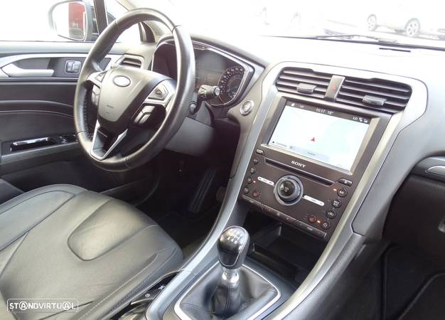 Ford Mondeo 1.5 TDCi Titanium ECOnetic - 23