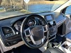 Chrysler Town & Country 3.6 Touring - 15