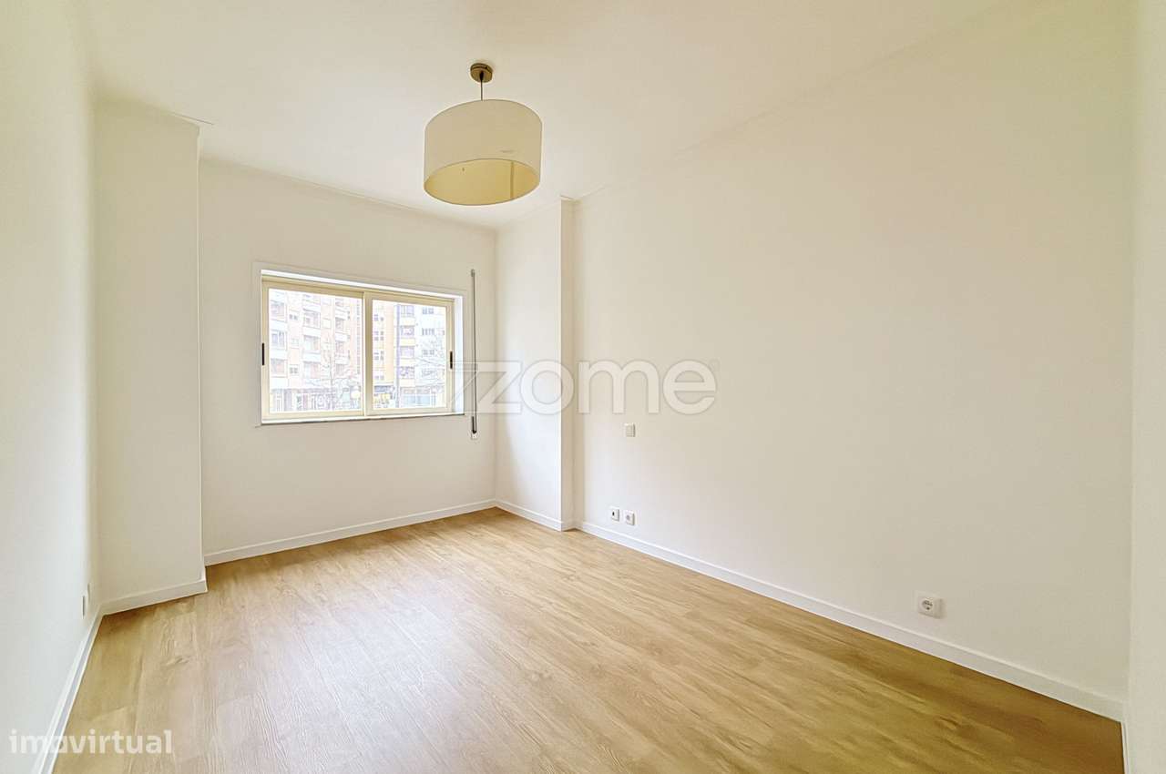 Apartamento T1 - BOM ESTADO - BRAGA - Grande imagem: 2/20