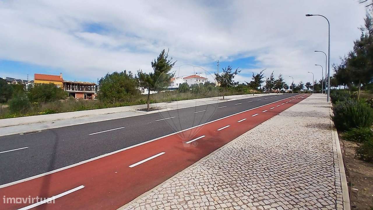 Moradia T4 para venda-8