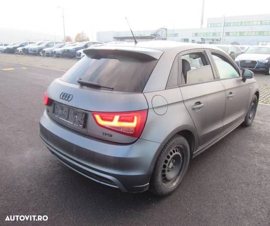 Audi A1 1.4 TFSI Sportback S tronic S line edition - 3