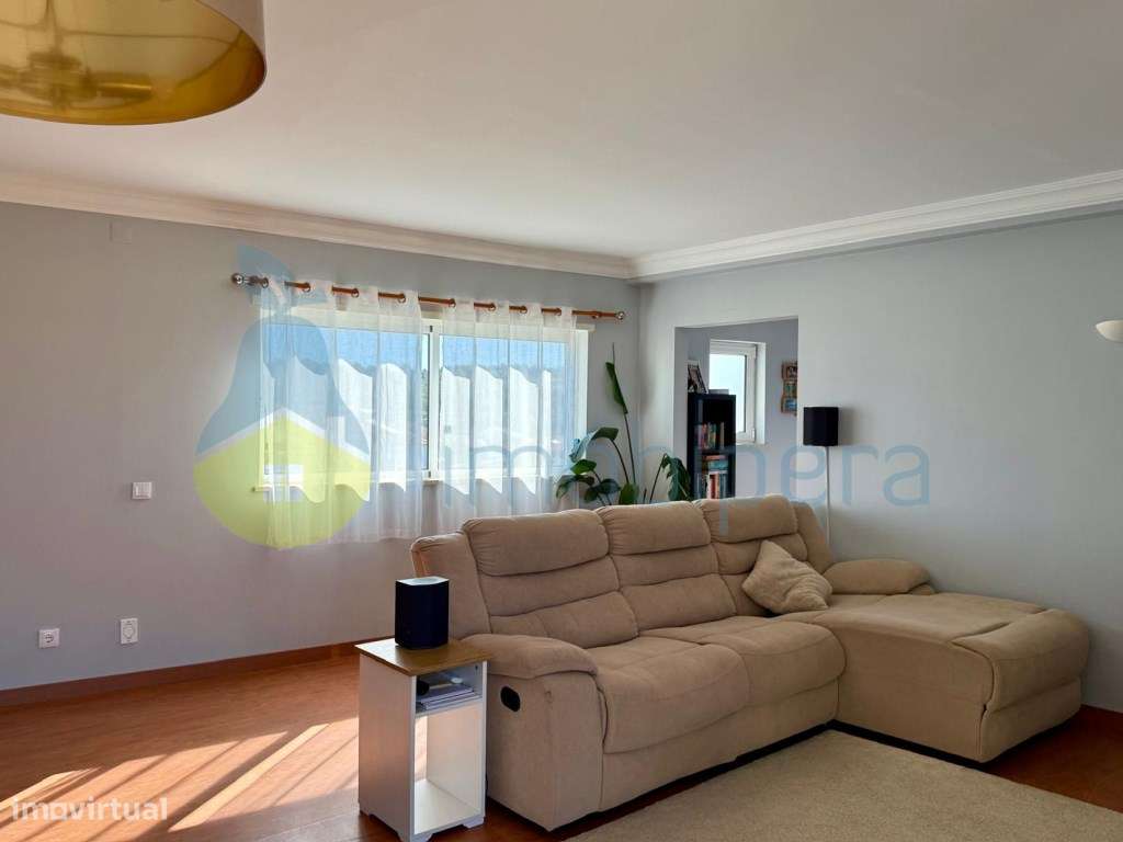VENDE SE APARTAMENTO T2 MODERNO EM TUNES - Grande imagem: 4/13