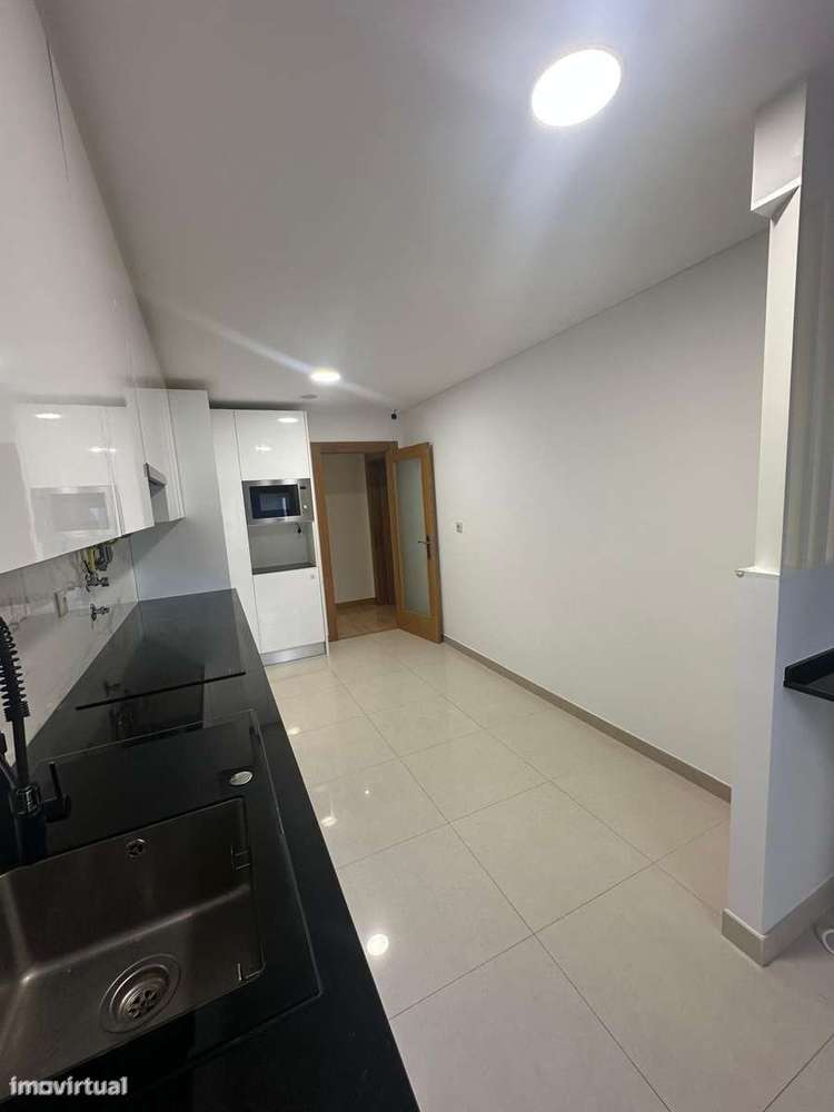 Apartamento, 115 m², Águas Livres - Grande imagem: 3/32