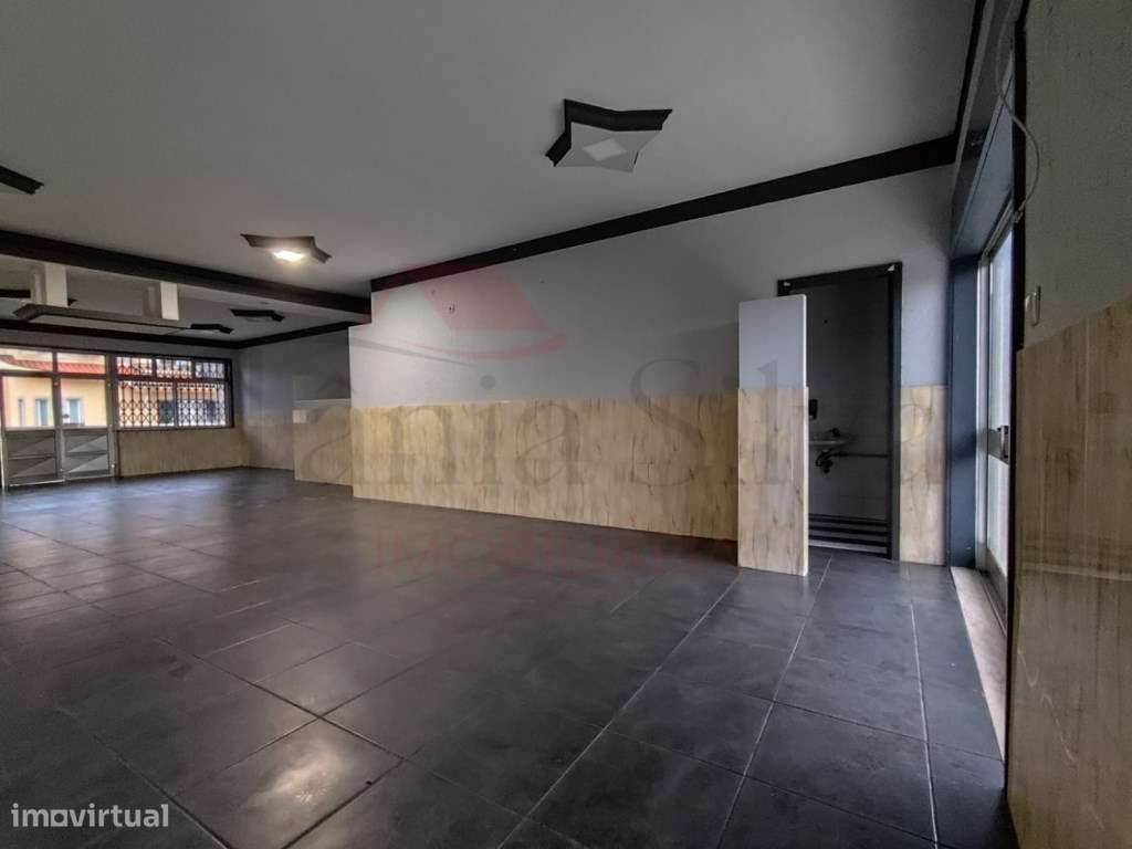 Loja para Arrendamento em Campo Valongo - Grande imagem: 4/5