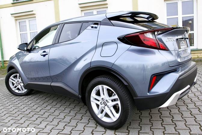 Toyota C-HR Hybrid Style Selection - 31