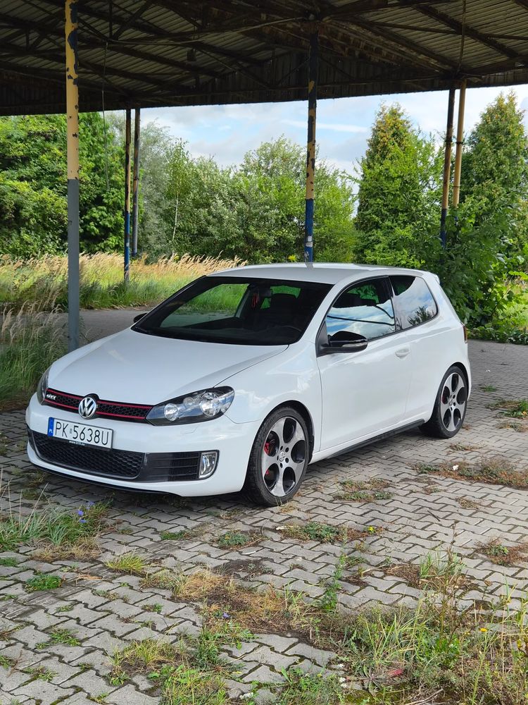 Volkswagen Golf VI (2008-2013) 2.0 TSI GTI 2009