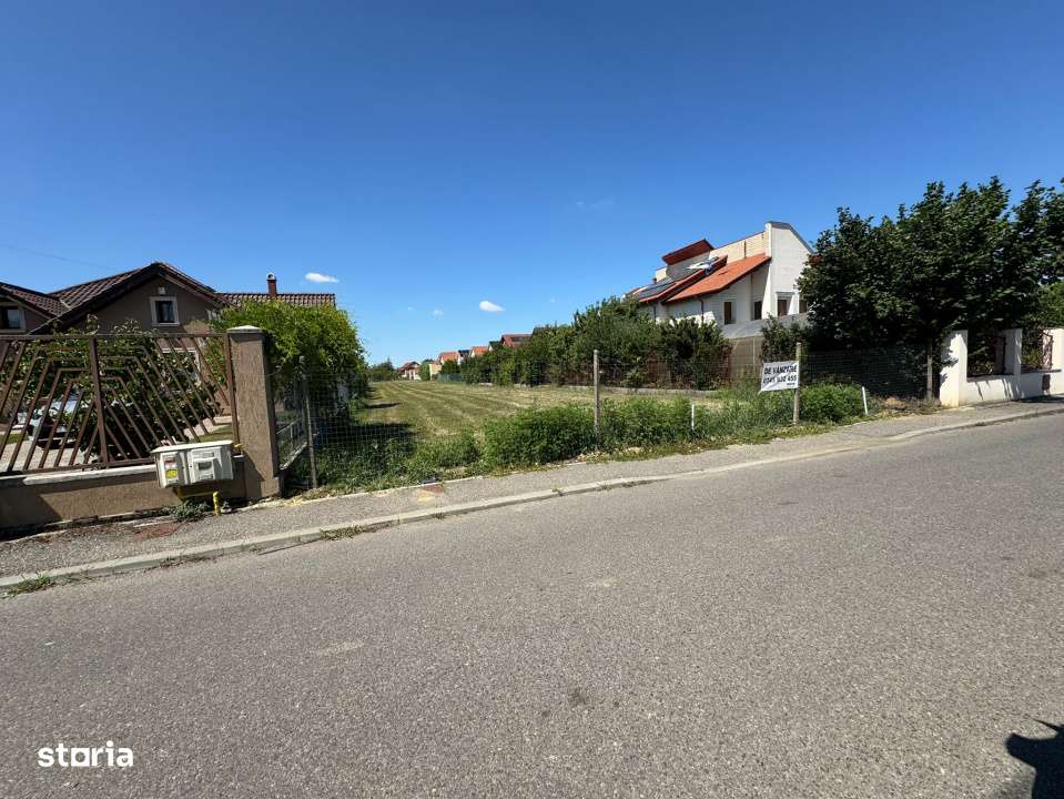 Teren intravilan in Satu Mare strada Alecu Russo, 25 de Arii, 15 ml de - Imagine principală: 4/4