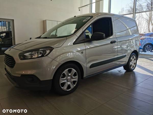 Ford Transit Courier - 1