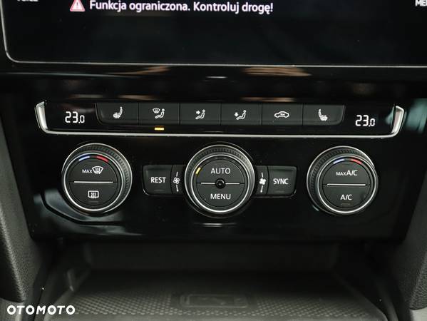 Volkswagen Passat 2.0 TDI EVO Business DSG - 36