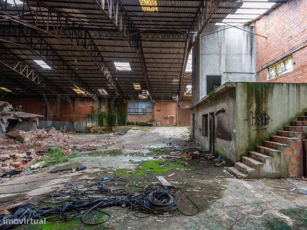 Terreno para Construção de 32.500 m² com Viabilidade Turística e In...-14