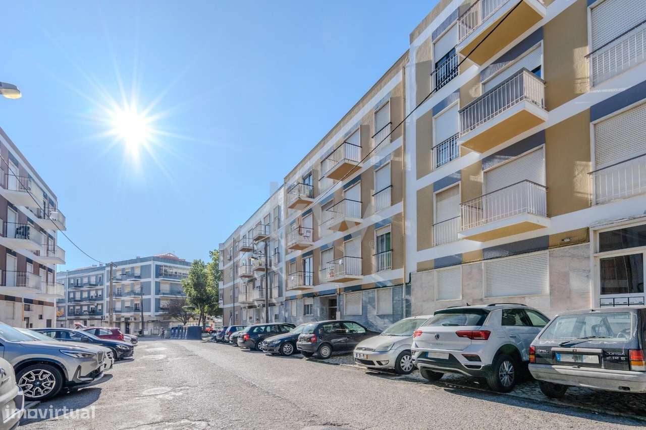 Apartamento T3 na Quinta do Serrado, próximo da FCT e Egas Moniz, Alma - Grande imagem: 2/29