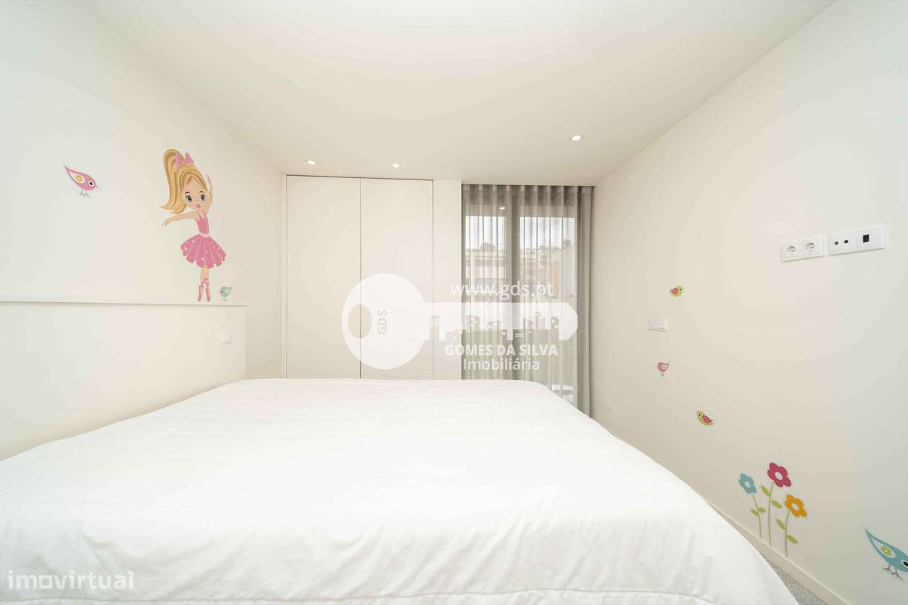 Moradia T3 na Rua do Nascente, Gualtar-32