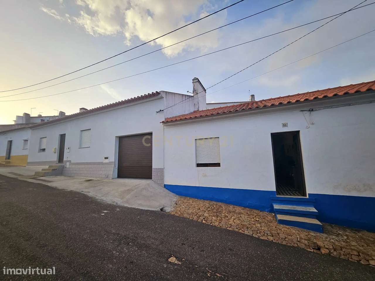 Moradia T2 com quintal e garagem Viana do Alentejo, Évora - Grande imagem: 5/34